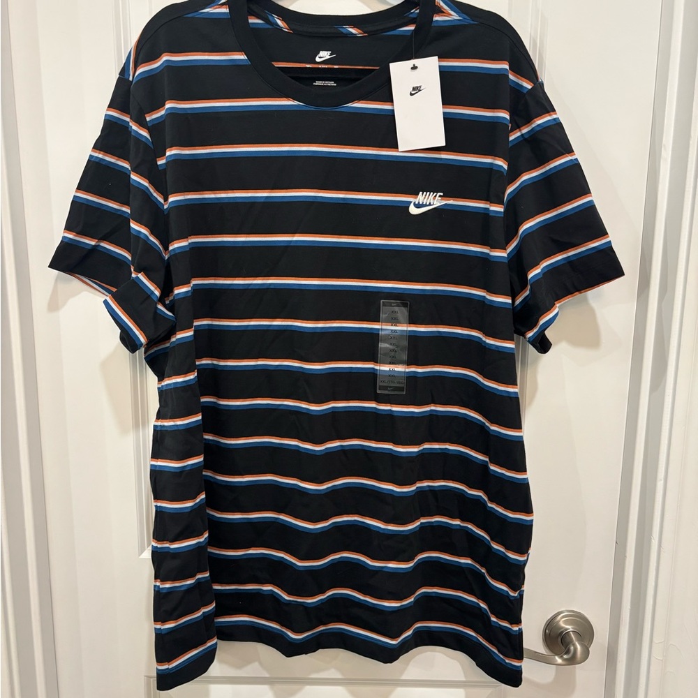 Nike Men's Striped Shirt